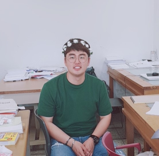 김동진 사진
